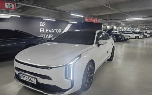 더뉴K8 중고차 뉴 K8 2.5 2WD 매물 사진 8 - 2024/09 29,551km